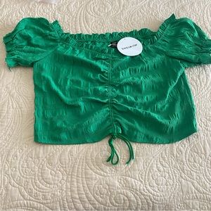 NEW SHEIN Green Crop Top - size 1XL